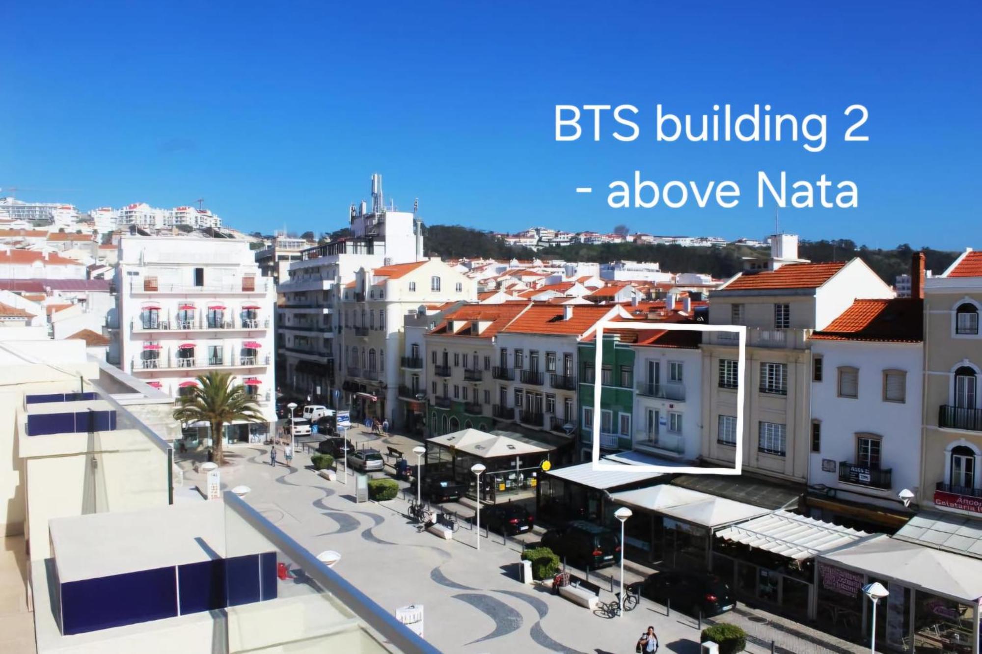 By The Sea - Nazare Bed & Breakfast Exterior foto